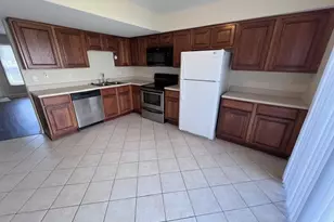 1235 Marywood Ct, Aurora, IL 60505 - Photo 7