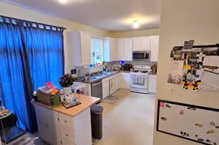 3359 Kentshire Cir, Aurora, IL 60504 - Photo 5