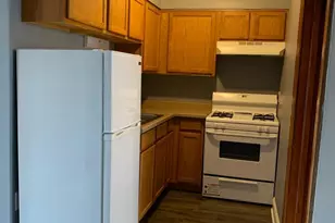 355 W New York St, Aurora, IL 60506 - Photo 5