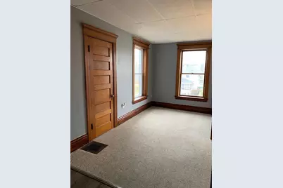 355 W New York Street #3, Aurora, IL 60506 - Photo 3