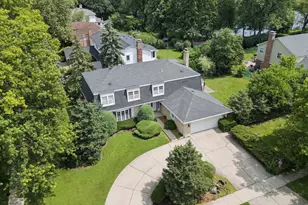 3856 Rutgers Ln, Northbrook, IL 60062 - Photo 1