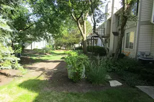 2490 Palazzo Ct, Buffalo Grove, IL 60089 - Photo 15