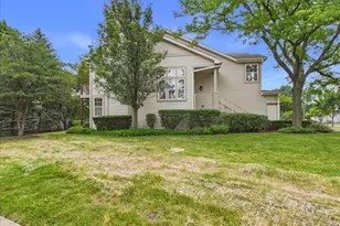 2490 Palazzo Ct, Buffalo Grove, IL 60089 - Photo 21