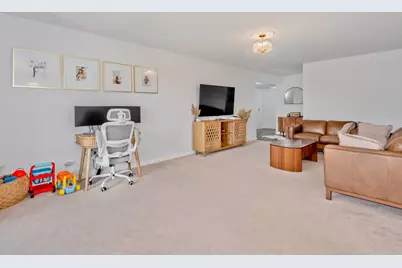9356 Landings Lane #504, Des Plaines, IL 60016 - Photo 5
