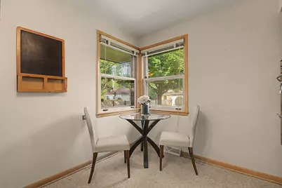 1112 S Maple Avenue, Oak Park, IL 60304 - Photo 7