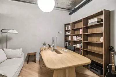 411 W Ontario Street #322, Chicago, IL 60654 - Photo 17