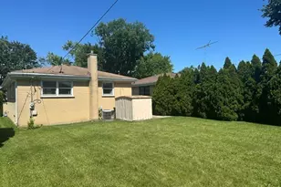 4933 N Ozanam Ave, Norridge, IL 60706 - Photo 15