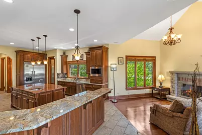 20698 Eagle Bluff Court, Frankfort, IL 60423 - Photo 9