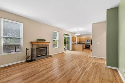 766 Providence Lane, Crystal Lake, IL 60012 - Photo 5