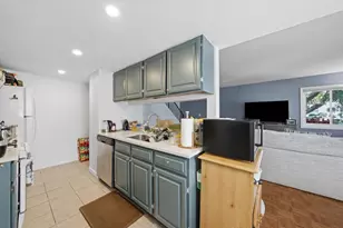 1437 Sutter Dr, Hanover Park, IL 60133 - Photo 19