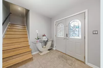 10603 Drummond Place, Melrose Park, IL 60164 - Photo 3