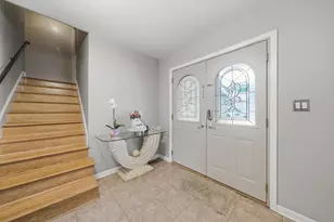 10603 Drummond Pl, Melrose Park, IL 60164 - Photo 3