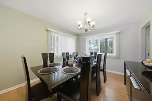 10603 Drummond Pl, Melrose Park, IL 60164 - Photo 7