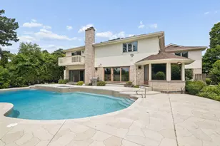3639 Pebble Beach Rd, Northbrook, IL 60062 - Photo 7