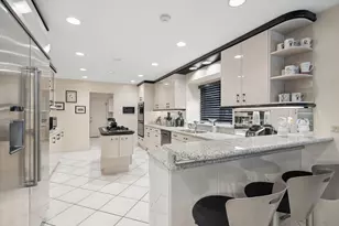 3639 Pebble Beach Rd, Northbrook, IL 60062 - Photo 15