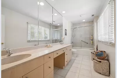 3639 Pebble Beach Road, Northbrook, IL 60062 - Photo 27