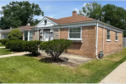2222 Spruce Road, Homewood, IL 60430 - Photo 3
