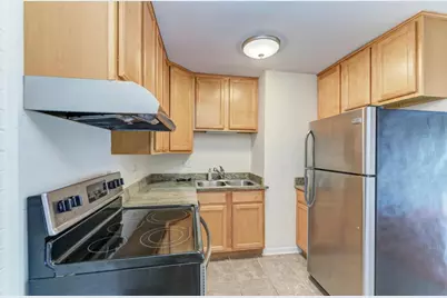 7428 Washington Street #605, Forest Park, IL 60130 - Photo 13