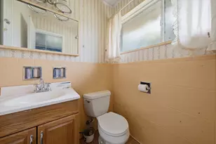 22205 Central Park Ave, Park Forest, IL 60466 - Photo 19