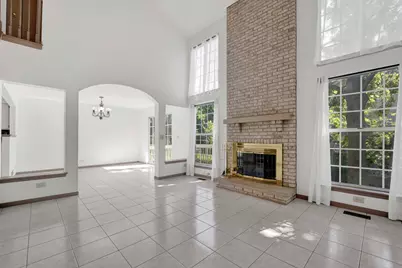 2164 Seaver Lane, Hoffman Estates, IL 60169 - Photo 3