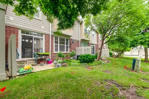 467 Pine Lake Cir, Vernon Hills, IL 60061 - Photo 37