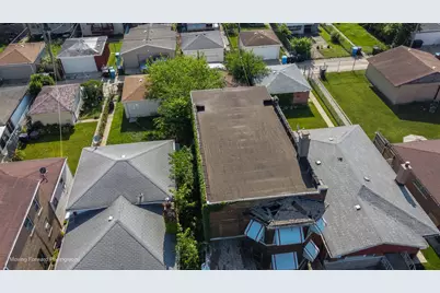 9737 S Prairie Avenue, Chicago, IL 60628 - Photo 7