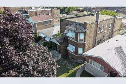9737 S Prairie Avenue, Chicago, IL 60628 - Photo 11