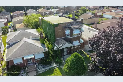 9737 S Prairie Avenue, Chicago, IL 60628 - Photo 3