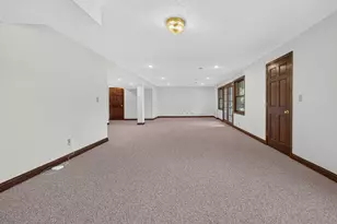 402 Northridge Cc Estates, Normal, IL 61761 - Photo 55