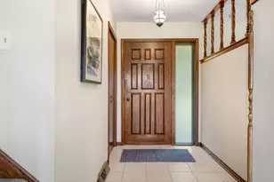 53 James Dr, Westmont, IL 60559 - Photo 3
