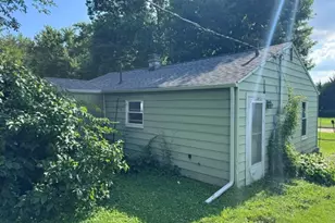 3012 Joseph St, Bloomington, IL 61704 - Photo 5