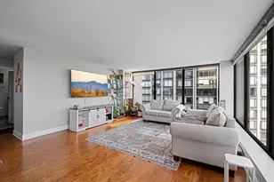 5445 N Sheridan Rd, Chicago, IL 60640 - Photo 5