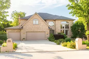 1233 Covington Dr, Lemont, IL 60439 - Photo 1