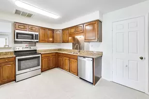 3860 Mission Hills Rd, Northbrook, IL 60062 - Photo 15