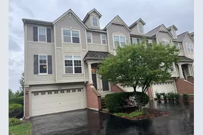 429 N Commerce Street, Aurora, IL 60504 - Photo 1