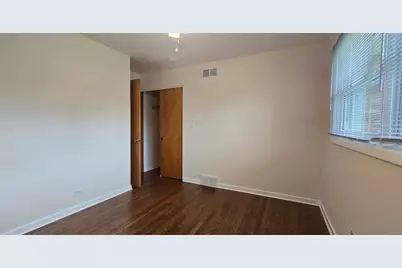 8607 N Osceola Avenue, Niles, IL 60714 - Photo 13