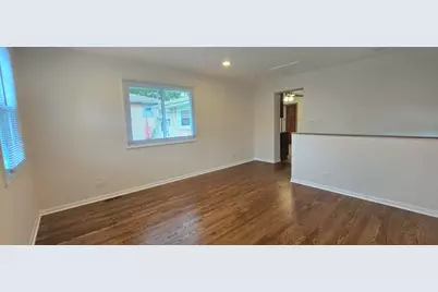 8607 N Osceola Avenue, Niles, IL 60714 - Photo 21