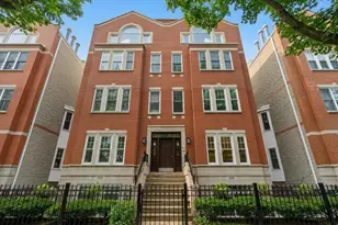 1310 W Fletcher St, Chicago, IL 60657 - Photo 1