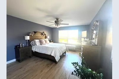615 W St Johns Place, Addison, IL 60101 - Photo 7