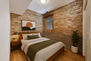 1229 W Greenleaf Ave, Chicago, IL 60626 - Photo 11