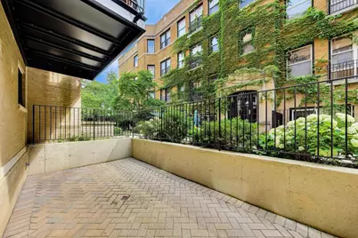 1229 W Greenleaf Avenue #GS, Chicago, IL 60626 - Photo 5