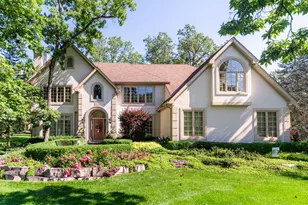 451 Courtney Cir, Sugar Grove, IL 60554 - Photo 1