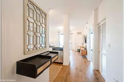 451 W Huron Street #804, Chicago, IL 60654 - Photo 7