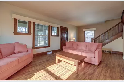 302 W 13th Street, Sterling, IL 61081 - Photo 5