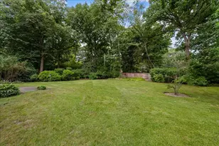 2708 Summit Ave, Highland Park, IL 60035 - Photo 23
