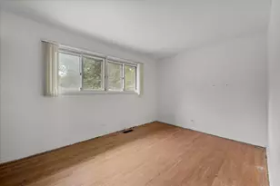 2708 Summit Ave, Highland Park, IL 60035 - Photo 15