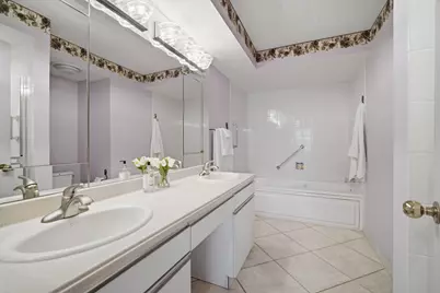 1534 McDaniels Avenue #3E, Highland Park, IL 60035 - Photo 13