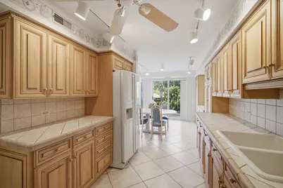 1534 McDaniels Avenue #3E, Highland Park, IL 60035 - Photo 5