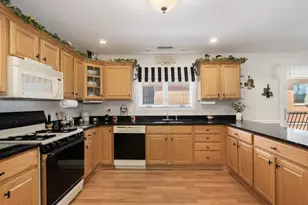 7294 W Diversey Ave, Elmwood Park, IL 60707 - Photo 7