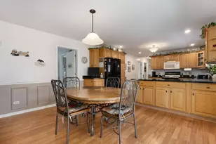 7294 W Diversey Ave, Elmwood Park, IL 60707 - Photo 9
